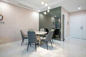 THE MANOR Centre Point