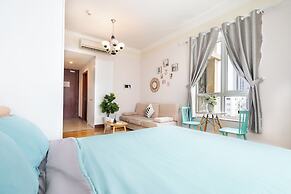 THE MANOR Premier Residence