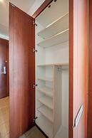 THE MANOR Premier Residence