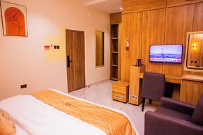 Greenview Hotel and Apartment