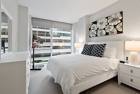 Global Luxury Suites Brookline Village