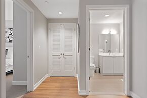 Global Luxury Suites Brookline Village