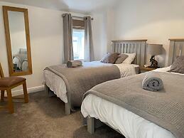 Idyllic Cottage Sleeps 4 pet Friendly