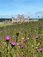 Idyllic Cottage Sleeps 4 pet Friendly