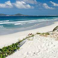 Cabo Frio Beach House Hostel