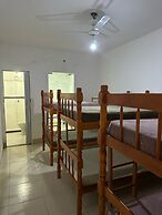 Cabo Frio Beach House Hostel