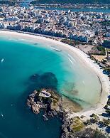 Cabo Frio Beach House Hostel