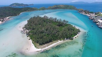 Cabo Frio Beach House Hostel