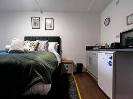 BV Aparthotel Huddersfield Ideal for Business & Leisure Stays