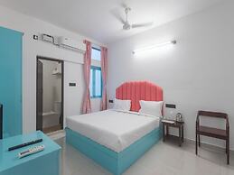 Daffodils by La Maison Charu