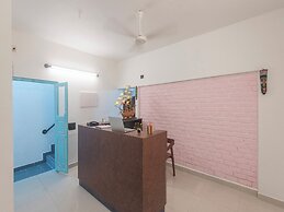 Daffodils by La Maison Charu