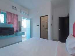 Daffodils by La Maison Charu