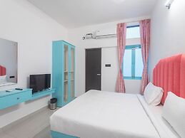 Daffodils by La Maison Charu