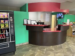 The Derby Inn and Suites