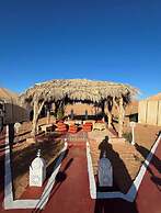 Desert Lodge luxury camp