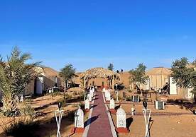 Desert Lodge luxury camp