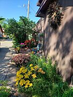 Sunset Cove Resort