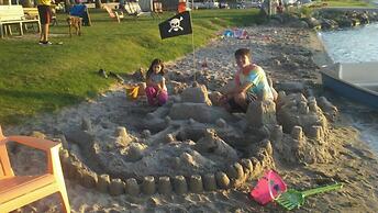 Sunset Cove Resort