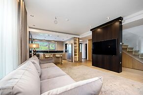 Magnolia House - Indoor Pool and Sauna
