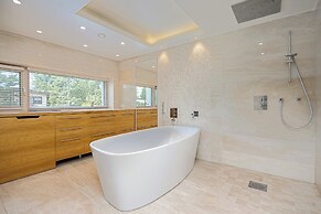 Magnolia House - Indoor Pool and Sauna