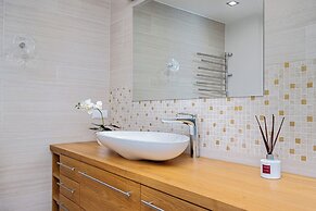 Magnolia House - Indoor Pool and Sauna