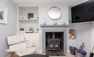 River Cabin Mills Cottage - From 450 Per Night