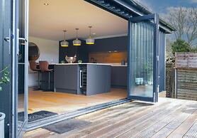 River Cabin Mills Cottage - From 450 Per Night