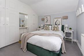 River Cabin Mills Cottage - From 450 Per Night