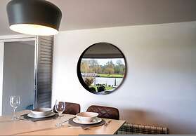 River Cabin Mills Cottage - From 450 Per Night