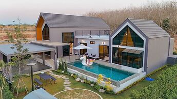 WildWildWest Pool Villa Khaoyai