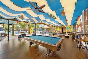 Aqua Vista Hoi An - Villas in Wyndham Royal Beachfront