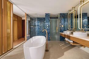 Aqua Vista Hoi An - Villas in Wyndham Royal Beachfront