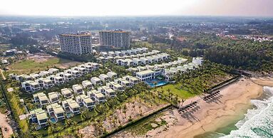 Aqua Vista Hoi An - Villas in Wyndham Royal Beachfront