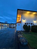 Confessions INN The Rain