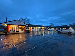 Confessions INN The Rain