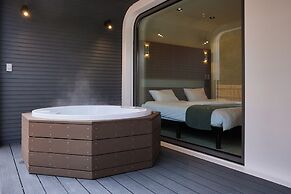 IZA GLAMPING Chihaya-Akasaka Village