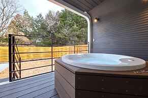 IZA GLAMPING Chihaya-Akasaka Village
