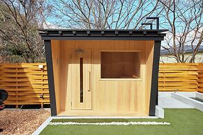 IZA GLAMPING Chihaya-Akasaka Village