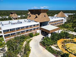 Hotel Mundo Maya Tulum