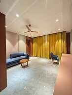 Hotel Shagun Farm Raipur