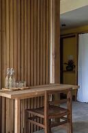 Hachi Homestay & Spa