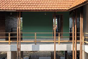 Hachi Homestay & Spa