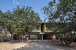 Hachi Homestay & Spa