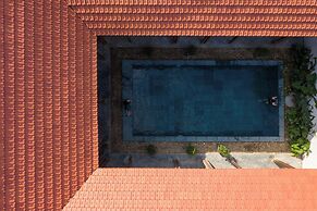 Hachi Homestay & Spa