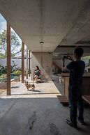 Hachi Homestay & Spa