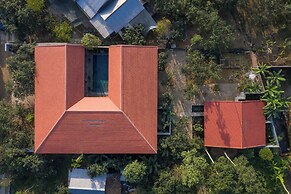 Hachi Homestay & Spa