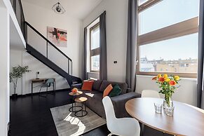 Spacious loft-apart in Prague