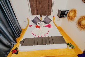 Aquelia Rose Hotel