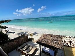 Aquelia Rose Hotel