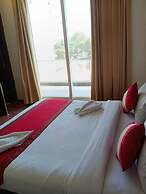 Hotel Florence and Banquets By Elite Sol